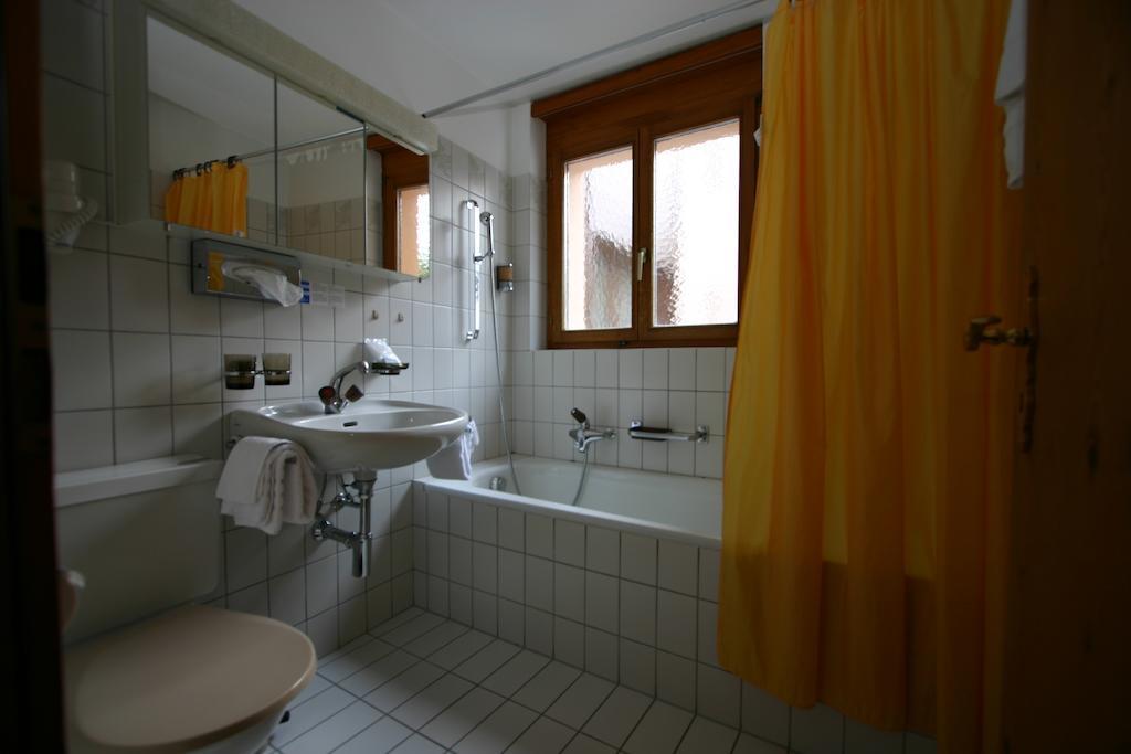Hotel Poestli Maloja Pokój zdjęcie