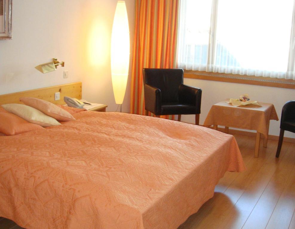 Hotel Poestli Maloja Pokój zdjęcie
